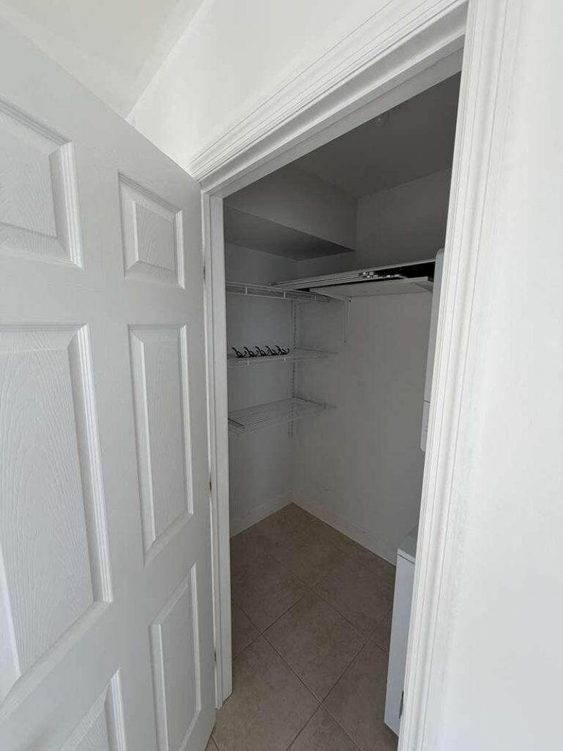 9851 Sandalfoot Boulevard, Unit 220, Boca Raton, FL 33428 Photo