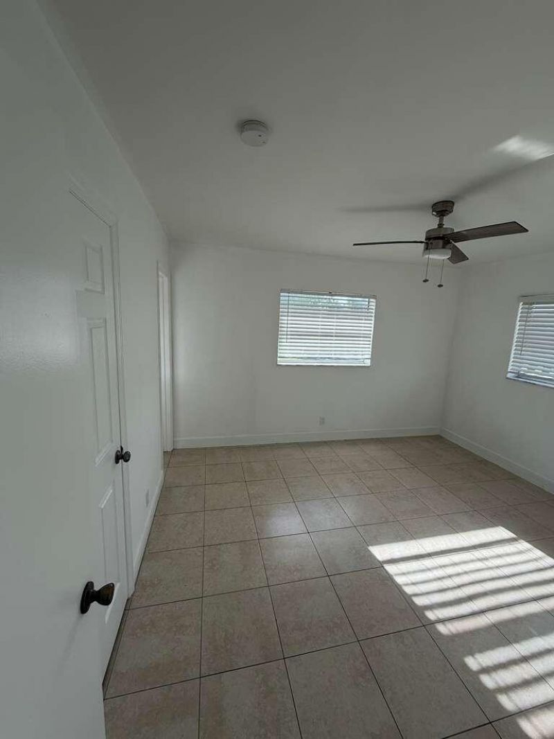 9851 Sandalfoot Boulevard, Unit 220, Boca Raton, FL 33428 Photo