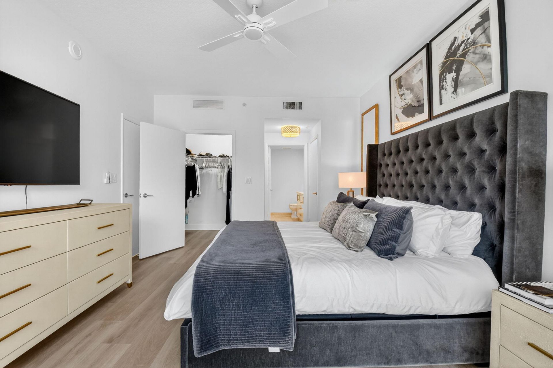 550 Okeechobee Boulevard, Unit 720, West Palm Beach, FL 33401 Photo