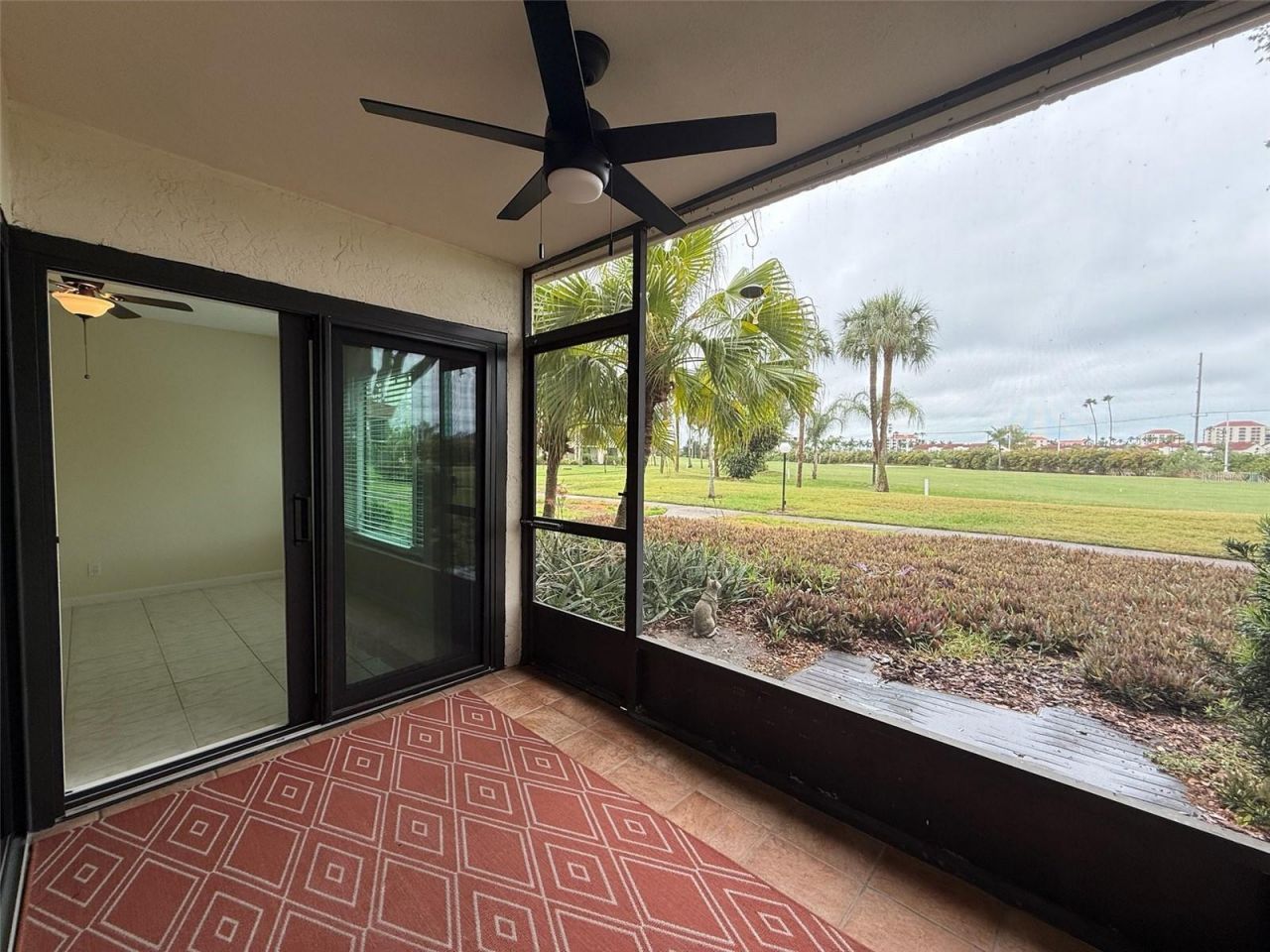 6219 Palma Del Mar Boulevard S, Unit 105, Saint Petersburg, FL 33715 Photo