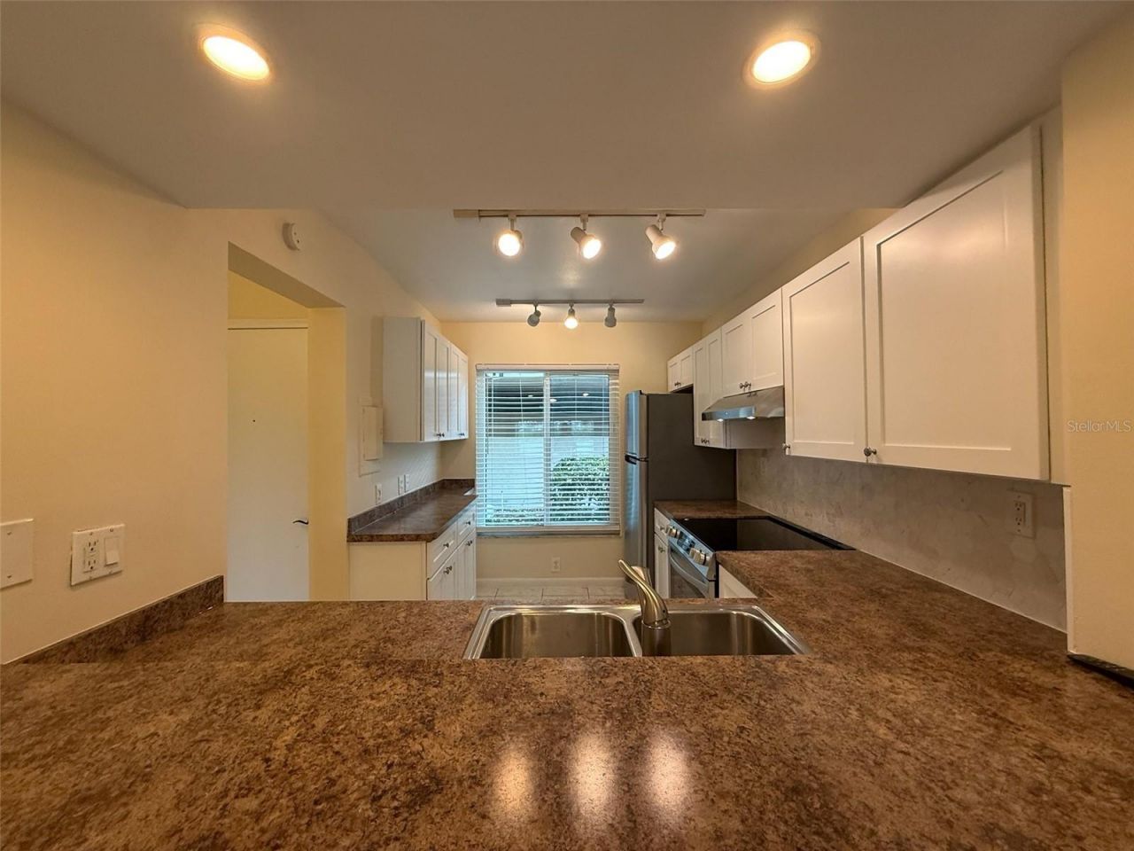 6219 Palma Del Mar Boulevard S, Unit 105, Saint Petersburg, FL 33715 Photo
