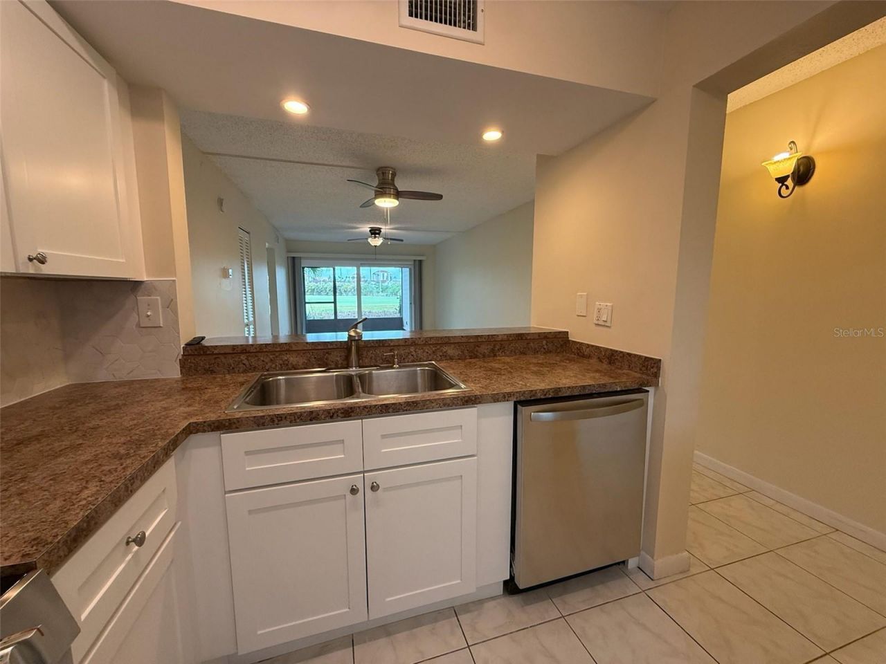 6219 Palma Del Mar Boulevard S, Unit 105, Saint Petersburg, FL 33715 Photo