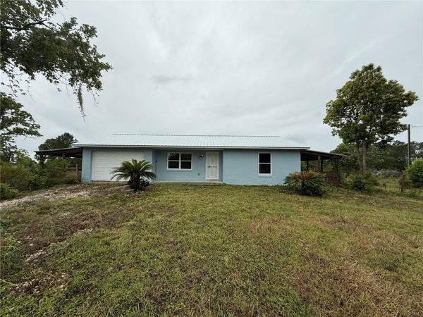15816 MULLINS BOULEVARD , UMATILLA, FL 32784