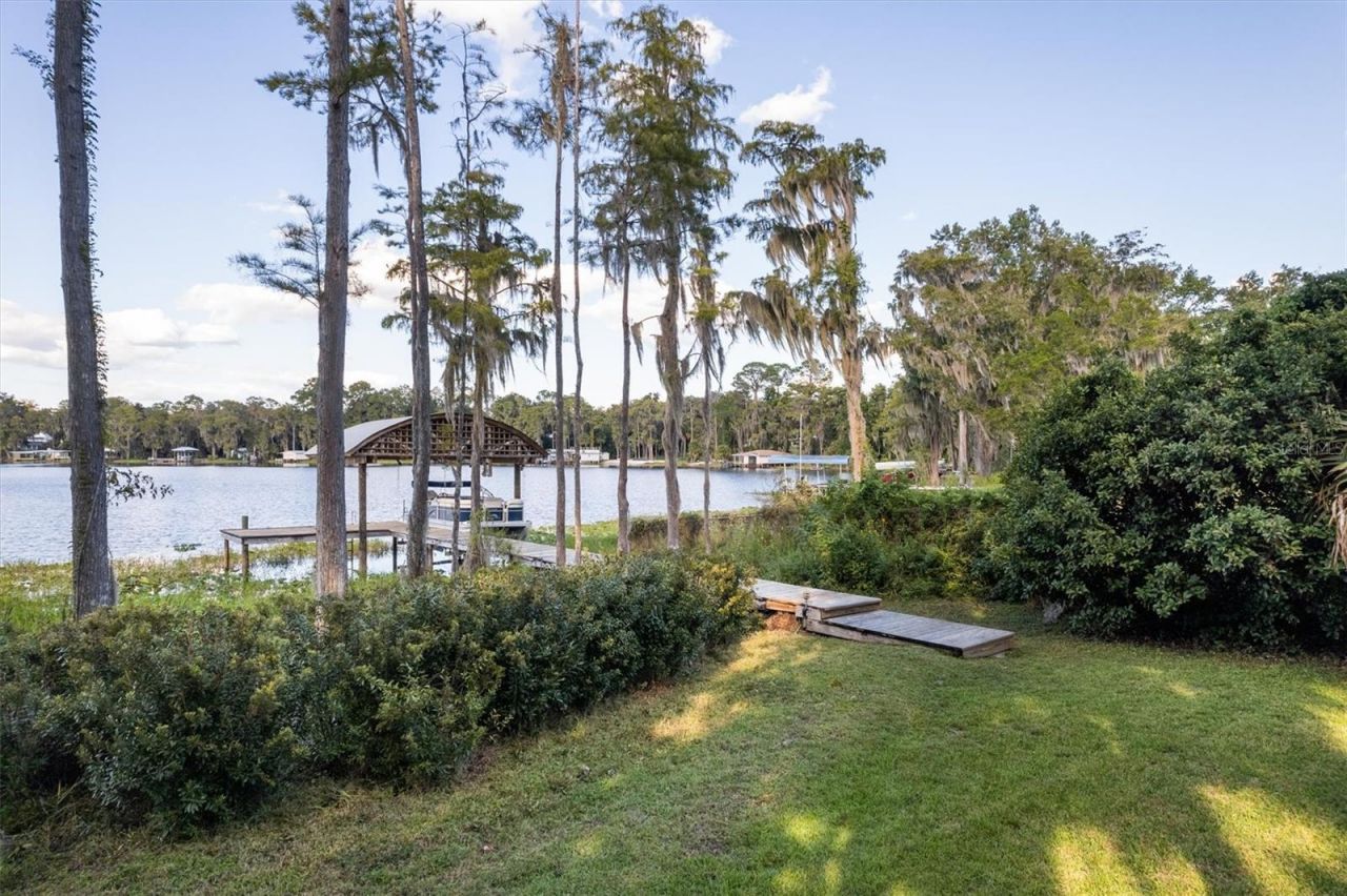 25608 Devonia Street , Melrose, FL 32666 Photo