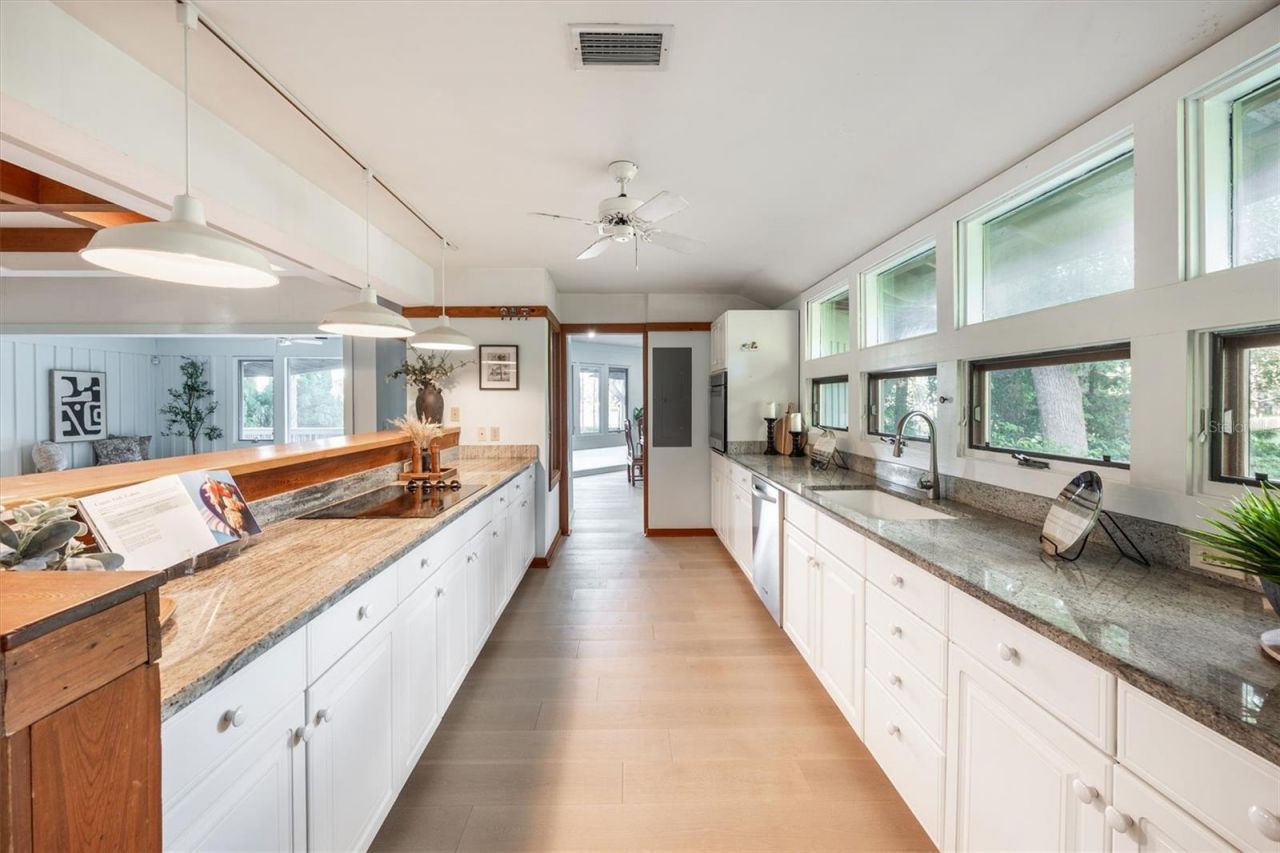 25608 Devonia Street , Melrose, FL 32666 Photo