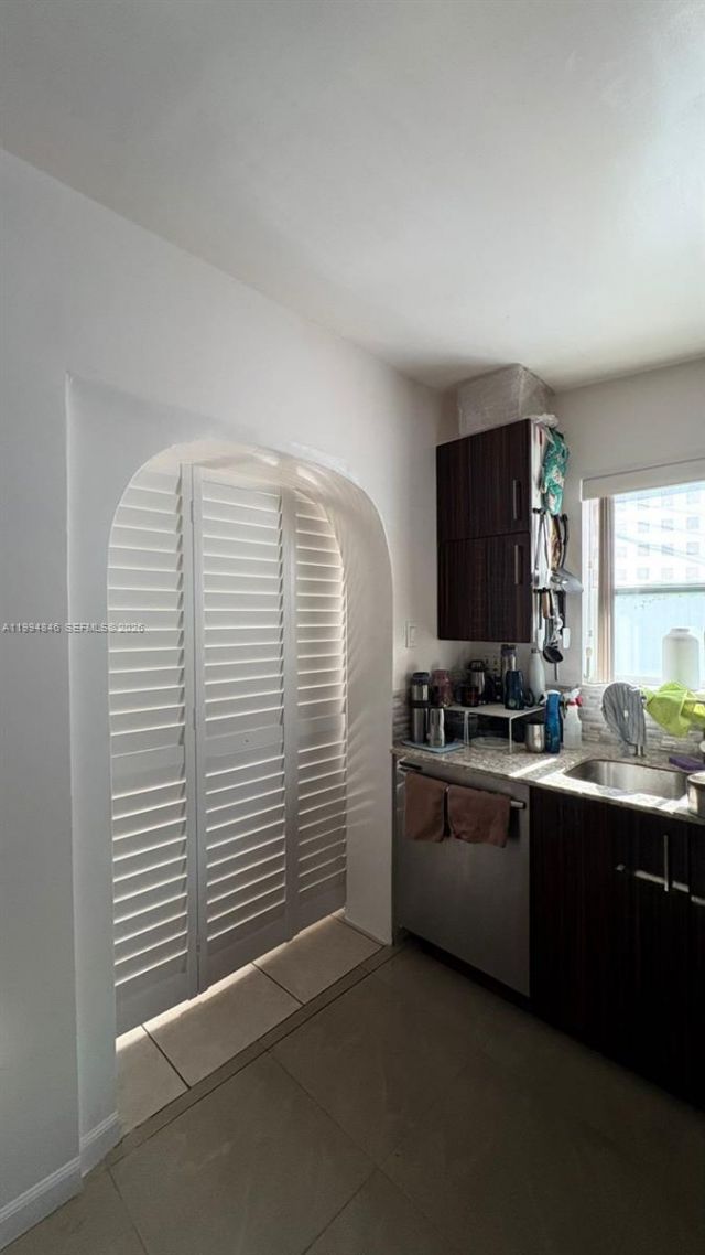 1261 NE 209th Ter, Unit 1, Miami, FL 33179 Photo