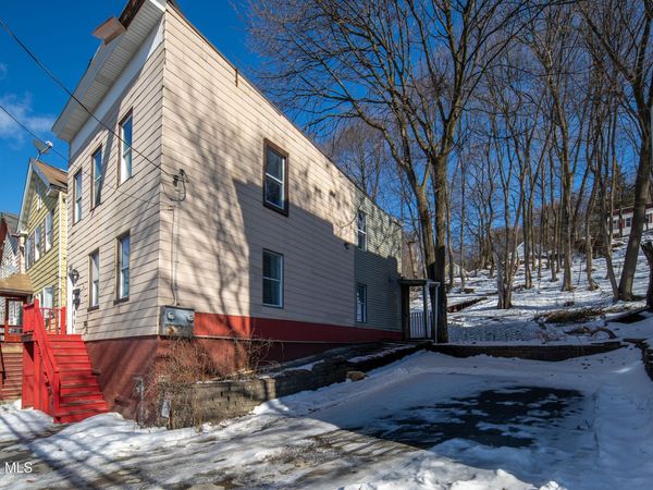 628 4th Street, Troy, NY 12180