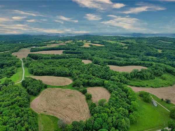 58.4 AC Brown Road, Weston, MO 64098