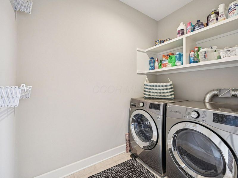 304 Cornelius Street, Columbus, OH 43215 Photo 18