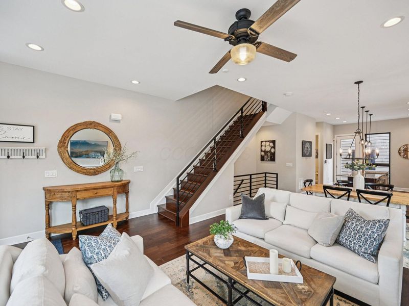 304 Cornelius Street, Columbus, OH 43215 Photo 5