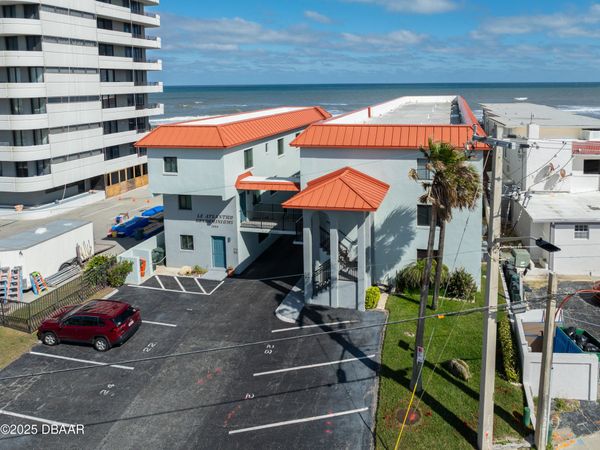 1404 N Atlantic Avenue, Unit 10, Daytona Beach, FL 32118