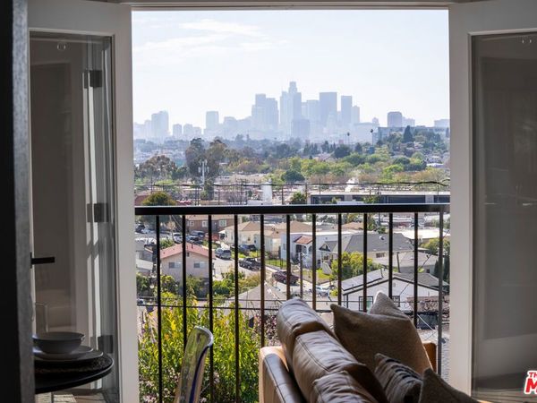 1521 Dunn Avenue, Los Angeles, CA 90063