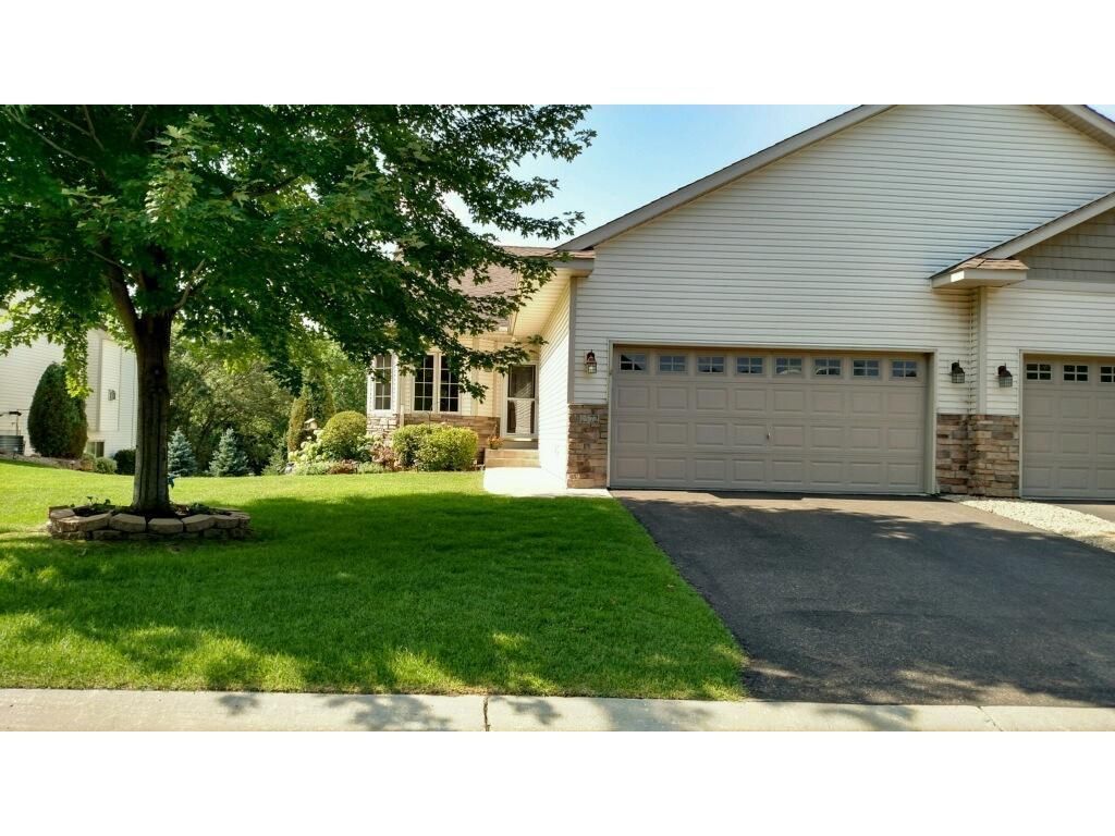 1572 130th Avenue Nw, Coon Rapids, MN 55448 Main Photo
