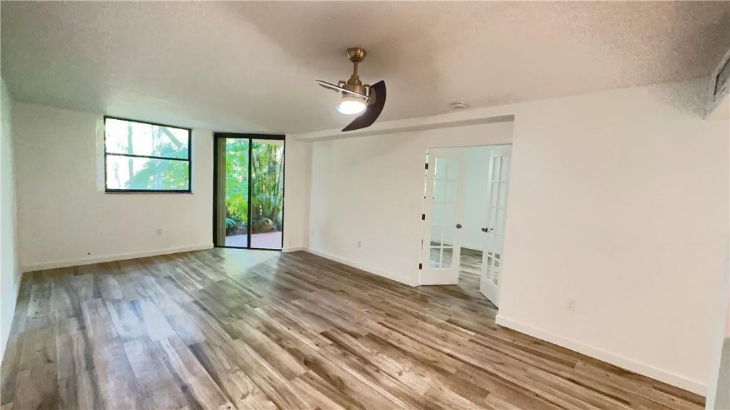 101 Ocean Ln Drive, Miami, FL 33149 Photo