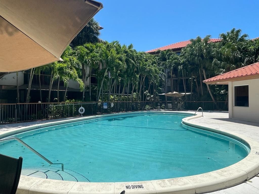 101 Ocean Ln Drive, Miami, FL 33149 Photo