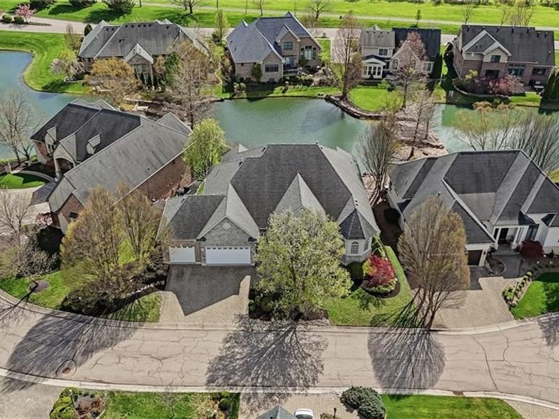 2639 Britannia Court, Beavercreek Township, OH 45385 Photo 2