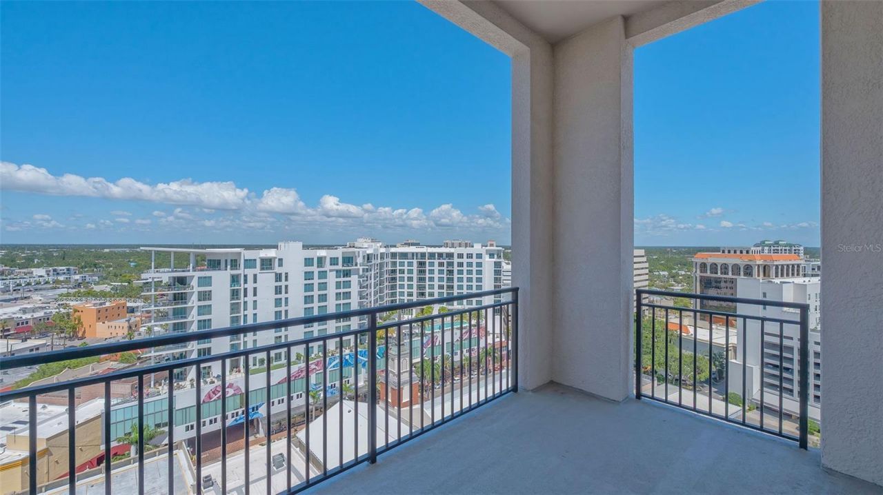 33 S Palm Avenue, Unit 1303, Sarasota, FL 34236 Photo