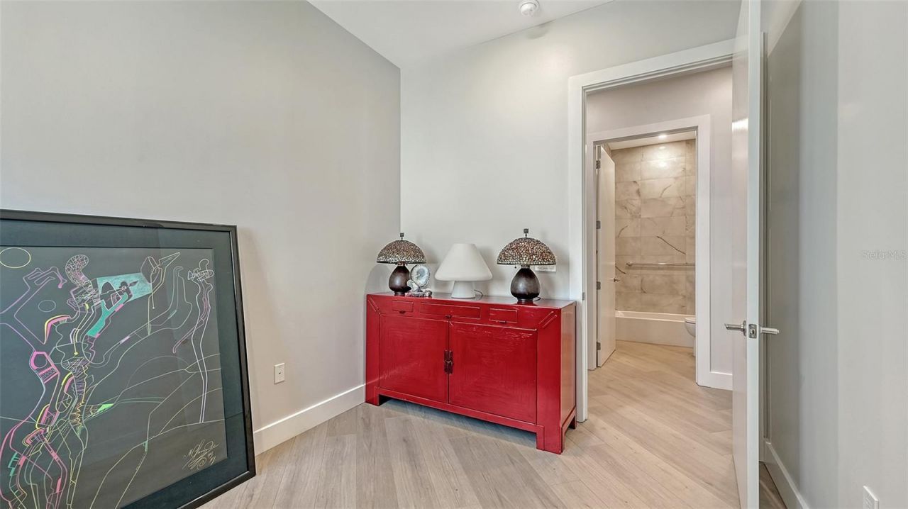 33 S Palm Avenue, Unit 1303, Sarasota, FL 34236 Photo