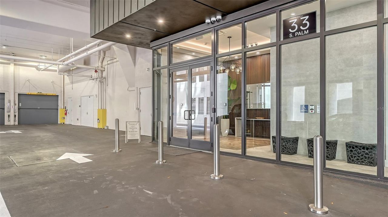 33 S Palm Avenue, Unit 1303, Sarasota, FL 34236 Photo