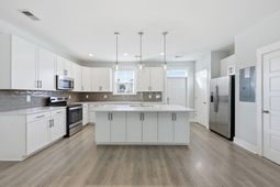 3964 Neomi Street photo 4