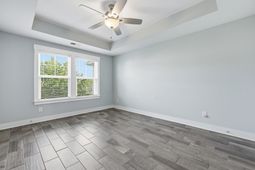 3964 Neomi Street photo 4