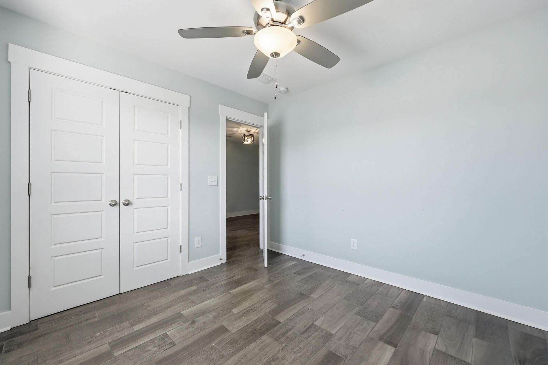 3964 Neomi Street Photo 8