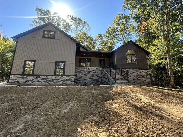 633 Icy Cove Trl, Monterey, TN 38574