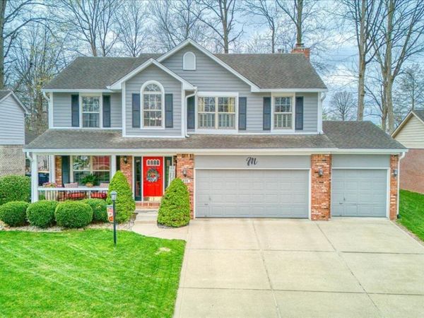 939 Stave Oak Drive, Beech Grove, IN 46107
