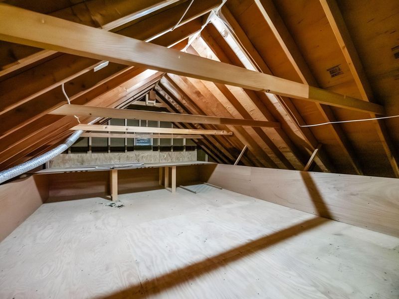 2484 Danvers Court, Columbus, OH 43220 Photo 102