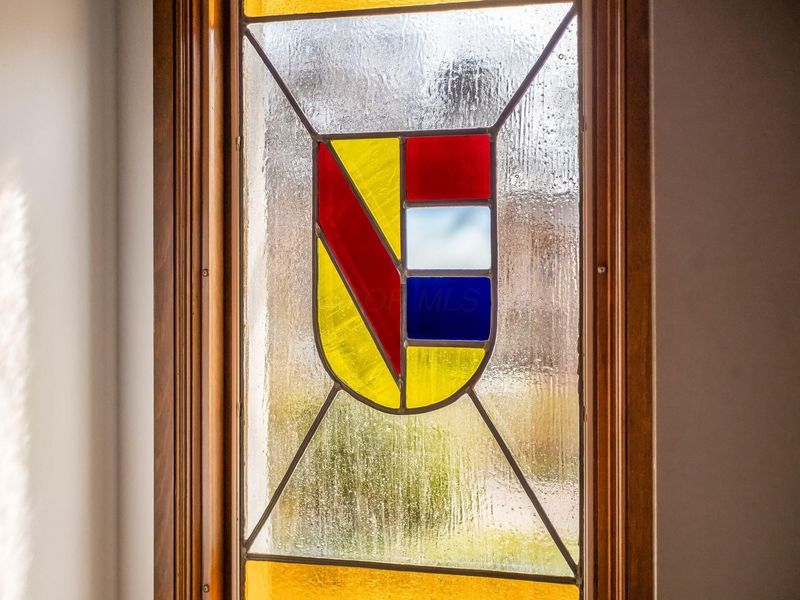 2484 Danvers Court, Columbus, OH 43220 Photo 13