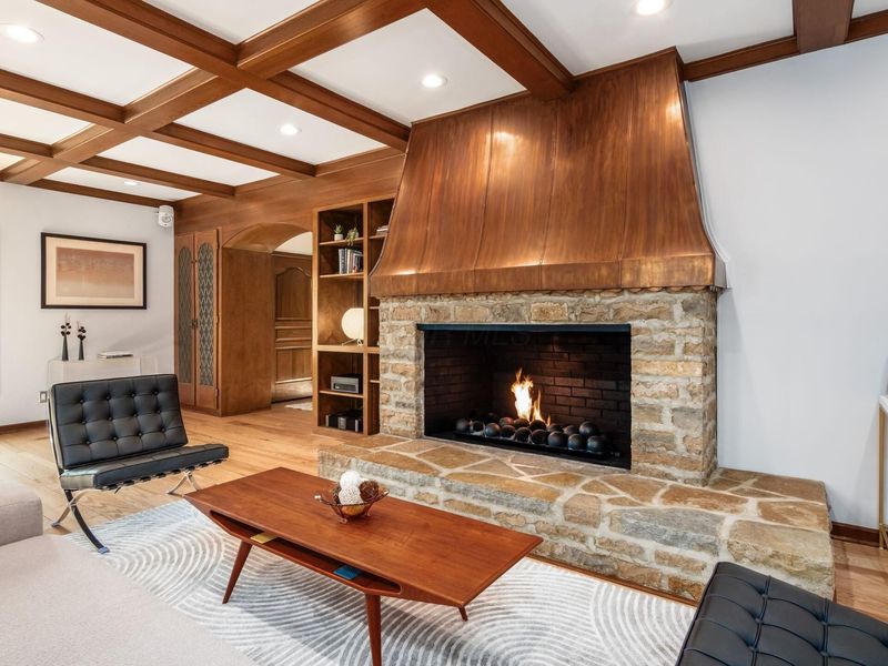 2484 Danvers Court, Columbus, OH 43220 Photo 19