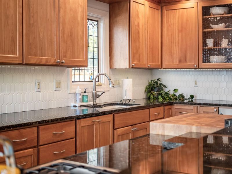 2484 Danvers Court, Columbus, OH 43220 Photo 34