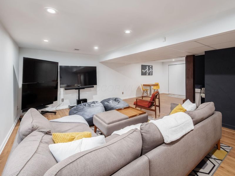 2484 Danvers Court, Columbus, OH 43220 Photo 73