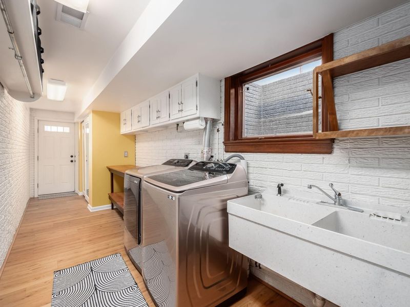 2484 Danvers Court, Columbus, OH 43220 Photo 77