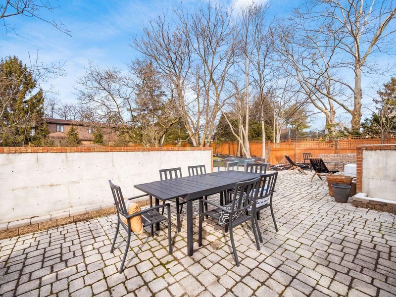 2484 Danvers Court, Columbus, OH 43220 Photo 80