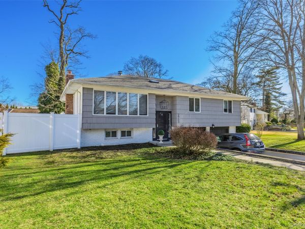 2968 Beltagh Avenue , Wantagh, NY 11793