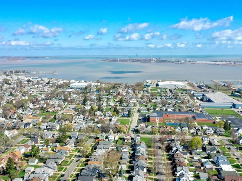 1419 Marlboro, Sandusky, OH 44870 Photo 3