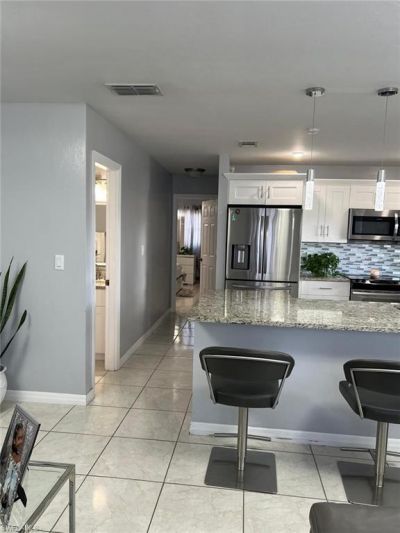 18 Hamlin Ct, Lehigh Acres, FL 33936 Photo