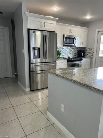 18 Hamlin Ct, Lehigh Acres, FL 33936 Photo