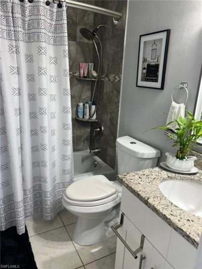 18 Hamlin Ct, Lehigh Acres, FL 33936 Photo
