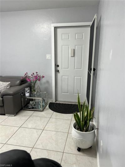 18 Hamlin Ct, Lehigh Acres, FL 33936 Photo
