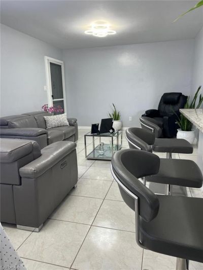 18 Hamlin Ct, Lehigh Acres, FL 33936 Photo