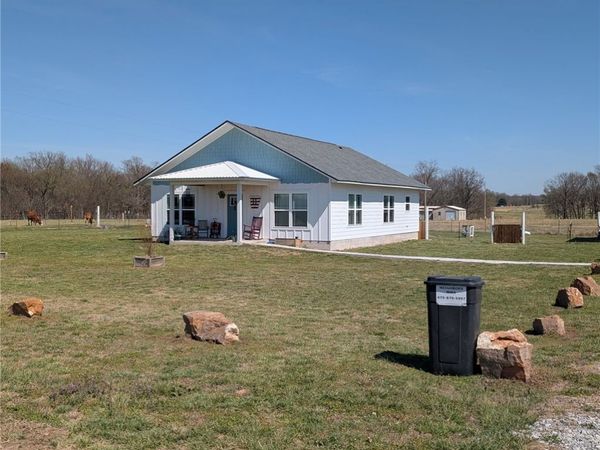 19234 Nokes Farm Road , Siloam Springs, AR 72761