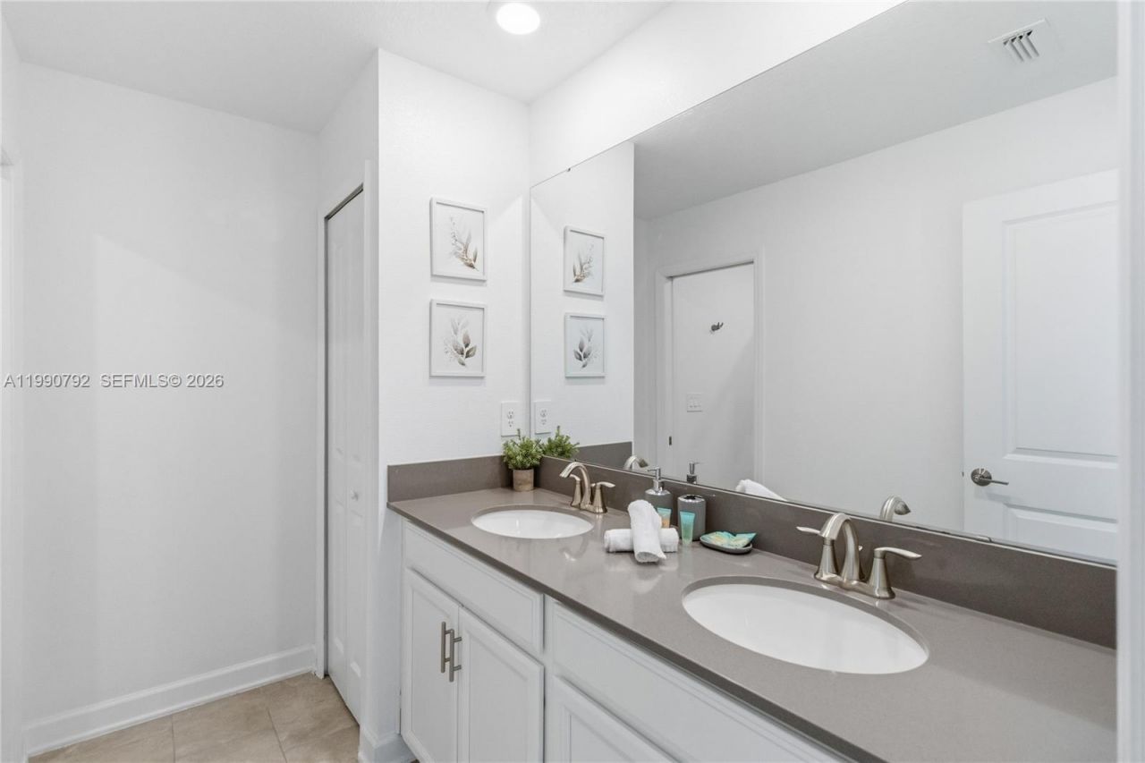 9114 Sommer , Davenport, FL 33896 Photo