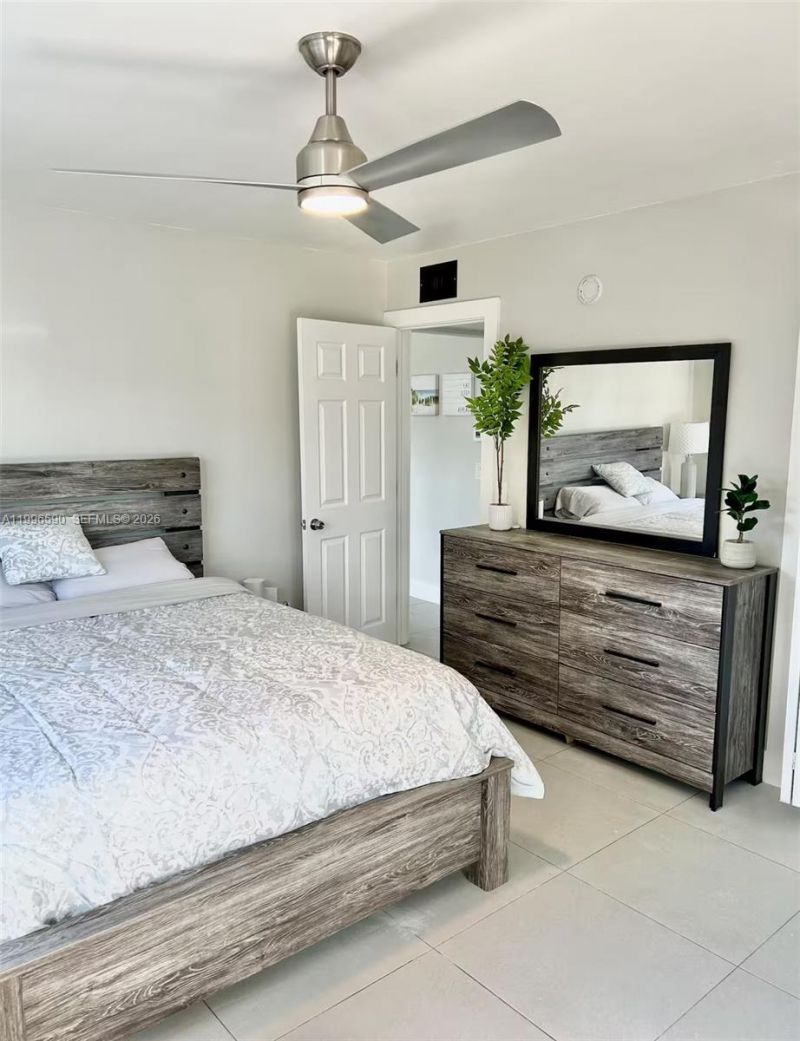 940 Charles St , West Palm Beach, FL 33401 Photo