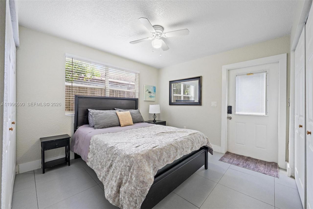 940 Charles St, West Palm Beach, FL 33401 Photo