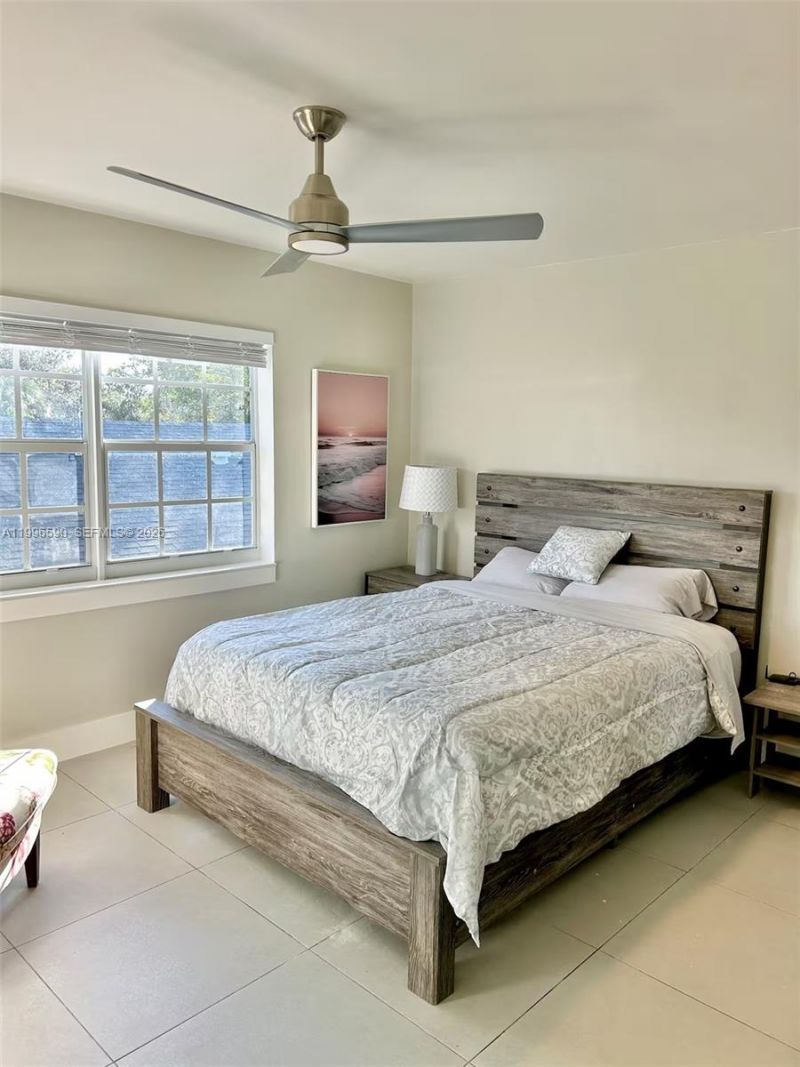 940 Charles St , West Palm Beach, FL 33401 Photo