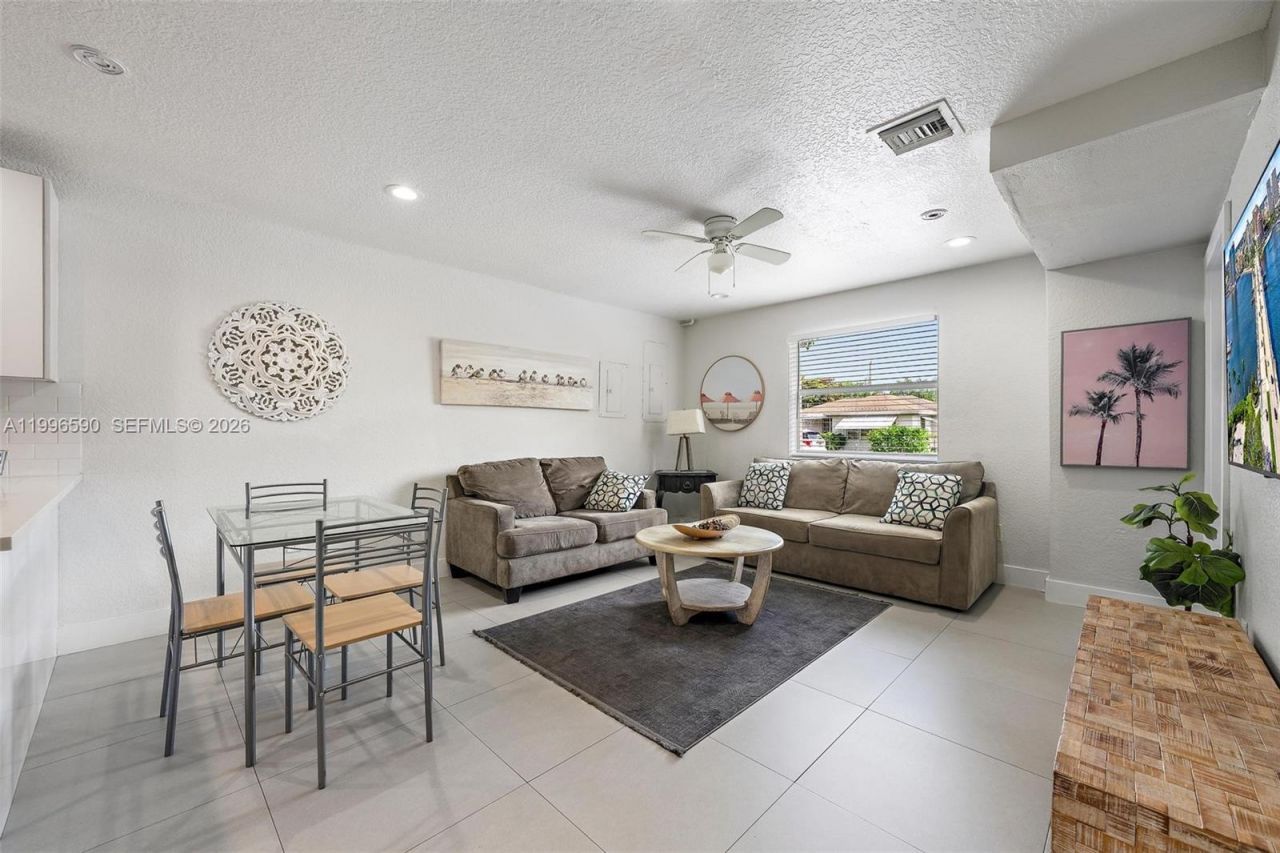 940 Charles St, West Palm Beach, FL 33401 Photo