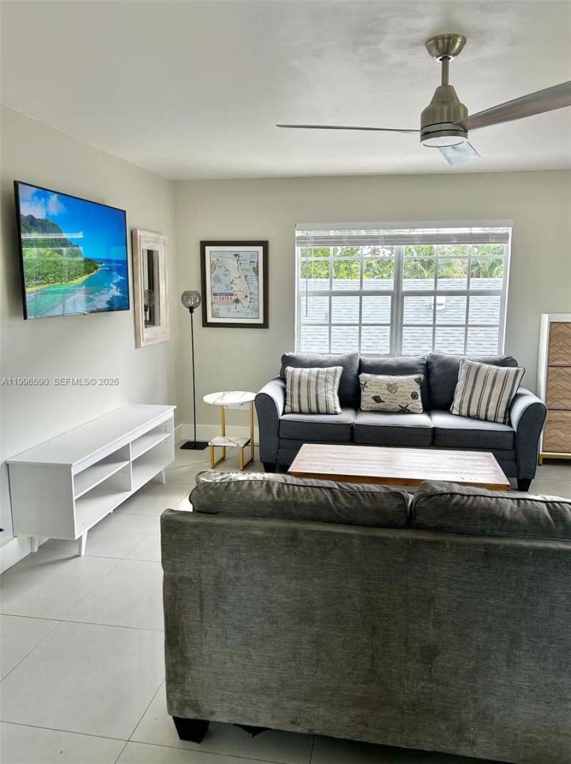 940 Charles St , West Palm Beach, FL 33401 Photo