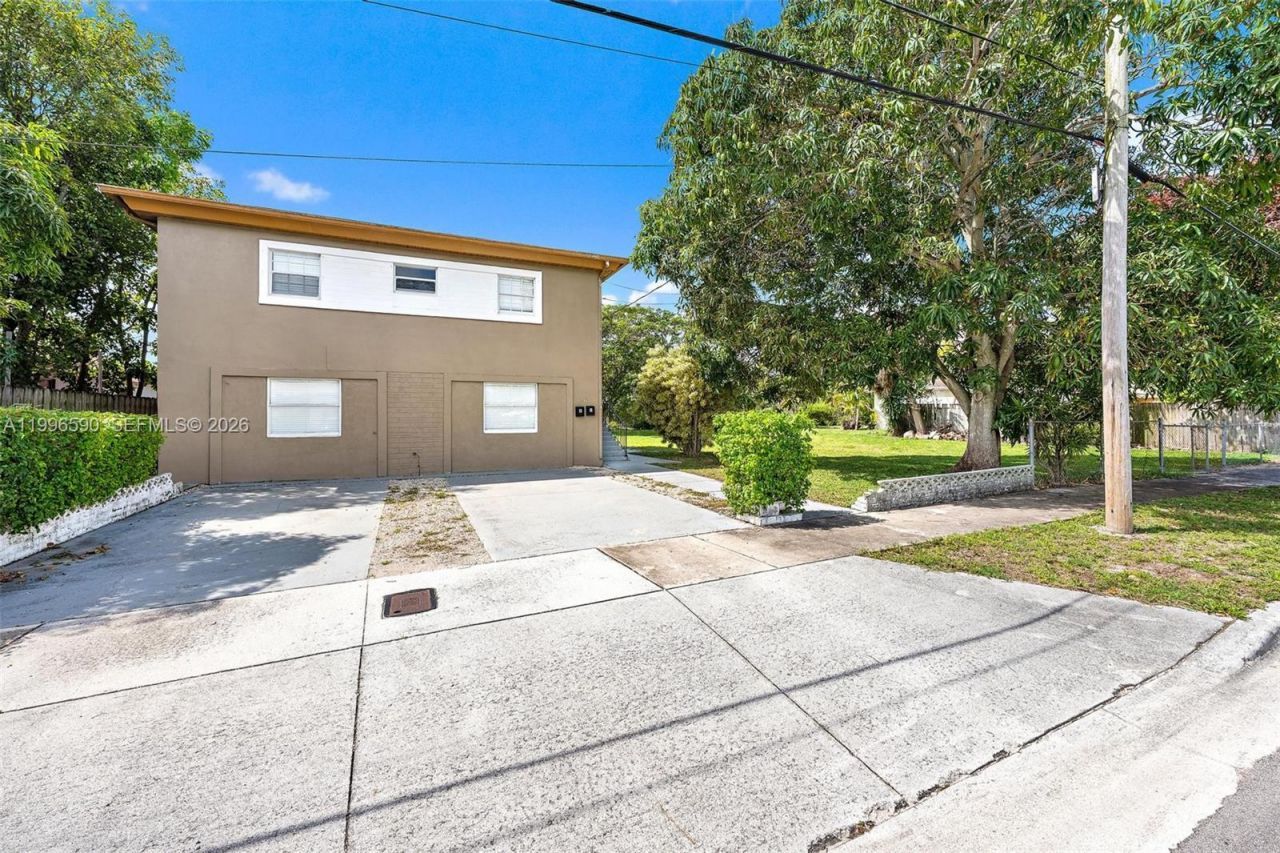 940 Charles St, West Palm Beach, FL 33401 Photo